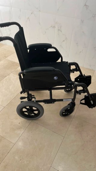 SILLA DE RUEDAS