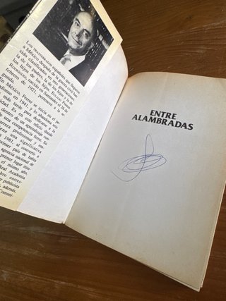 Libro: Entre Alambradas de Eulalio Ferrer