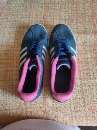 Zapatillas Adidas Azul y Rosa