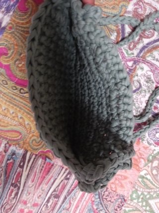 Bolso de crochet verde hecho a mano