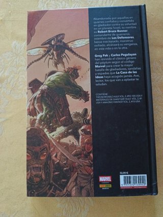 HULK y Planeta HULK (2 comics).