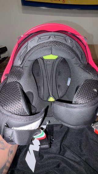 Casco CCM Rosa
