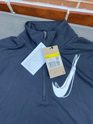 LIQUIDACIÓN LOTE - Sudadera Nike Dri-Fit Mujer