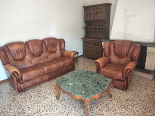 Muebles salón rústico castellano