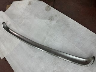 Paragolpes SEAT 124 Normal Nuevo (Defecto)