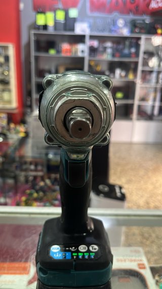 Pistola Impacto Makita DTW300 + Batería