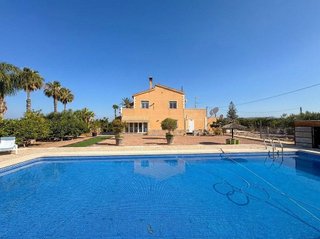 Chalet en venta en Centro en Elche