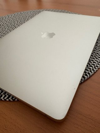 MacBook Air 13” 2017 i5 8GB RAM