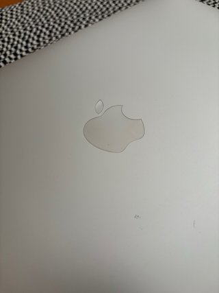MacBook Air 13” 2017 i5 8GB RAM