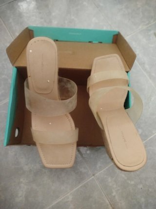 Sandalias cuña beige
