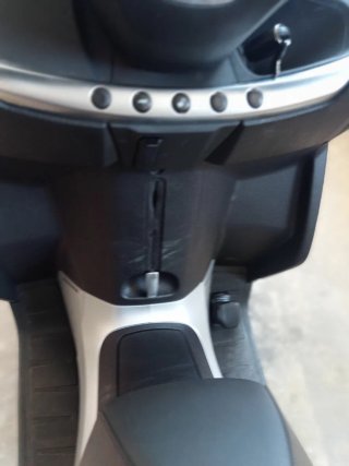Piaggio MP3 500 Maxi Scooter