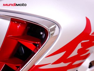 SUZUKI HAYABUSA 1300 RR