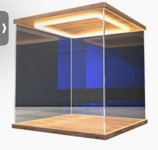 Vitrina expositora con luz LED