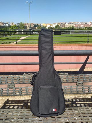 Funda para guitarra acústica EK