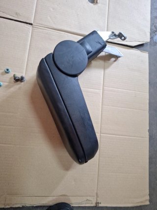 Reposabrazos Golf 4