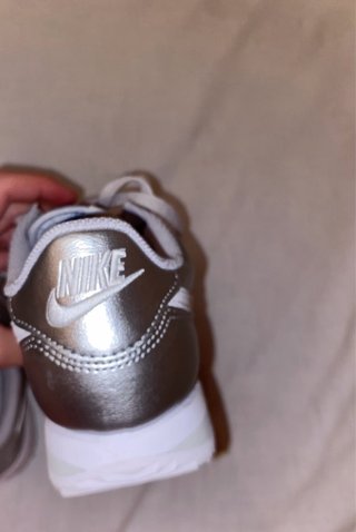 Zapatillas Nike Cortez Mujer Plateadas