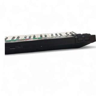 SINTETIZADOR YAMAHA DX100 + CARGADOR