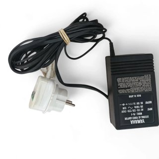 SINTETIZADOR YAMAHA DX100 + CARGADOR