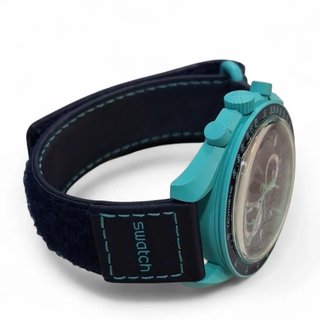 RELOJ SWATCH OMEGA SPEEDMASTER MISSION TO EARTH + CAJA