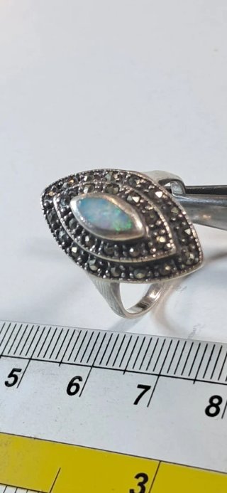 Anello Argento Marcassite e Opale