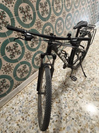 Bicicleta Trek Marlin 4 Talla M Negra