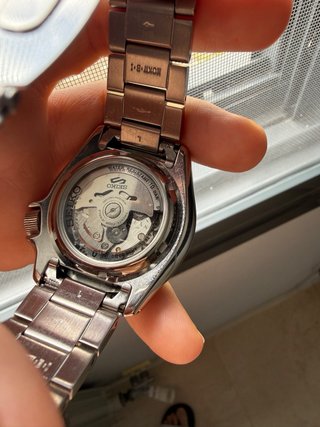 Reloj Seiko 5 Sport SRPD59K1 Naranja