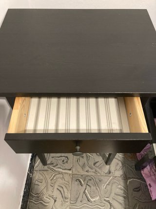 Mesita de noche Ikea