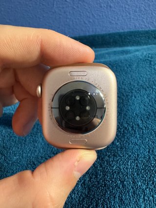 Apple Watch Series 11 42mm Oro