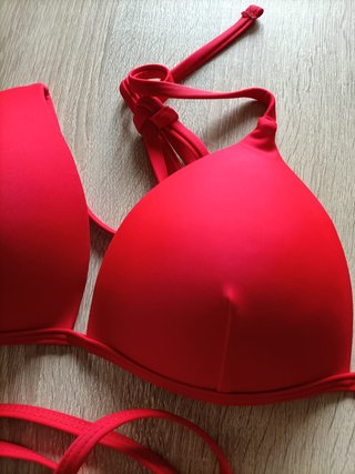 Bikini rojo