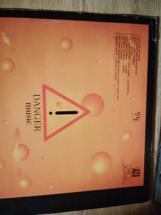 Vinilo Bakala Volumen al Máximo