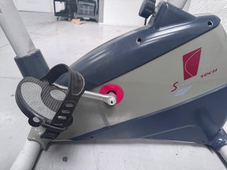 Bicicleta Estática SPORTSTECH ESX 500