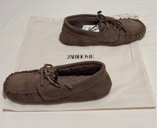 Mocasines piel y borreguito Zara Home