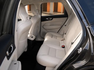 Volvo XC60 T6 AWD Recharge Ultimate Bright -- 2023