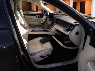 Volvo XC60 T6 AWD Recharge Ultimate Bright -- 2023