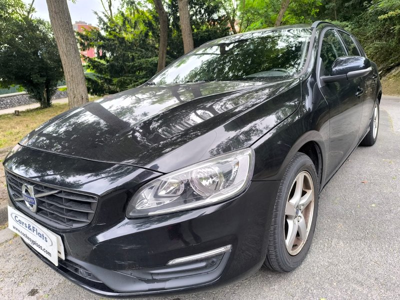 Volvo V60 2.0 D2 Kinetic 120cv 2016 - foto 1