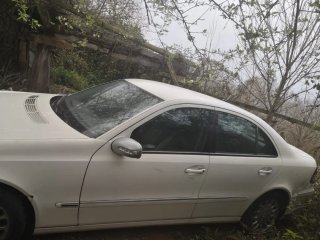 Mercedes-Benz Clase E 2004