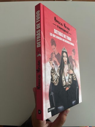Libro Detrás de todo - Monismurf