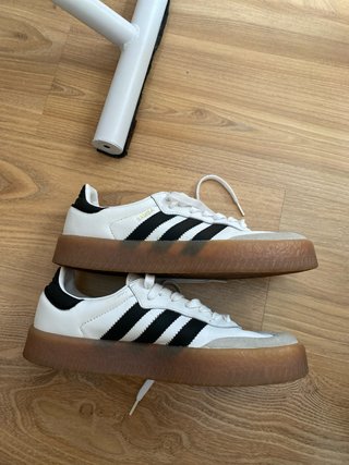 Zapatillas Adidas Mujer Blancas y Grises