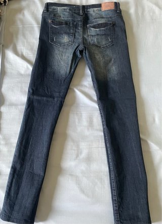 Pantalón vaquero desgastado chica T-M
