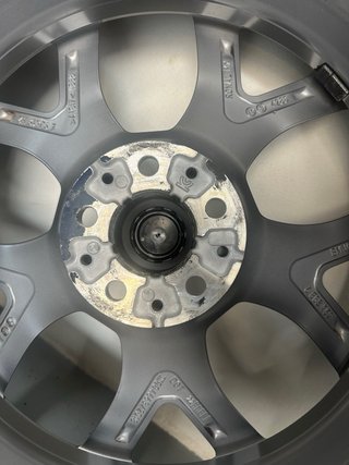 Llantas BMW 19 Originales + neumaticos Pirelli 80%