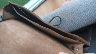 Bolso de cuero con asa larga