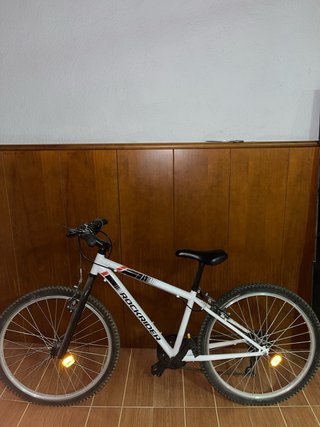 Bicicleta Rockrider Blanca