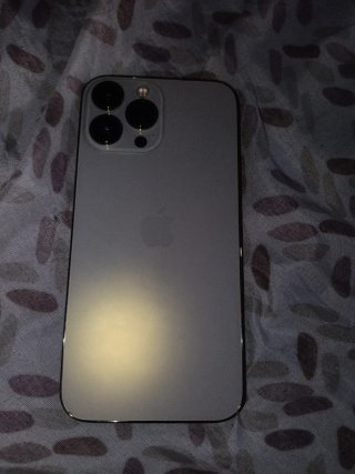 iPhone 13 Pro Max pantalla quemada