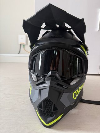 Casco O'Neal Negro y Verde Pistacho
