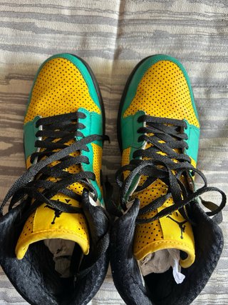 Nike Air Jordan Verde Amarillo