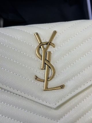 Cartera con cadena YSL Saint Laurent blanca
