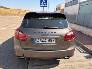 Porsche Cayenne Diesel 2011