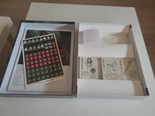 Juego de mesa Rise of the Zombies