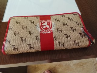 Monedero Tommy Hilfiger Beige y Rojo