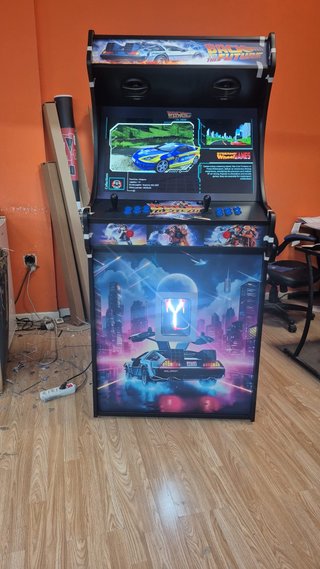 Máquina Arcade Personalizada Back to the Future